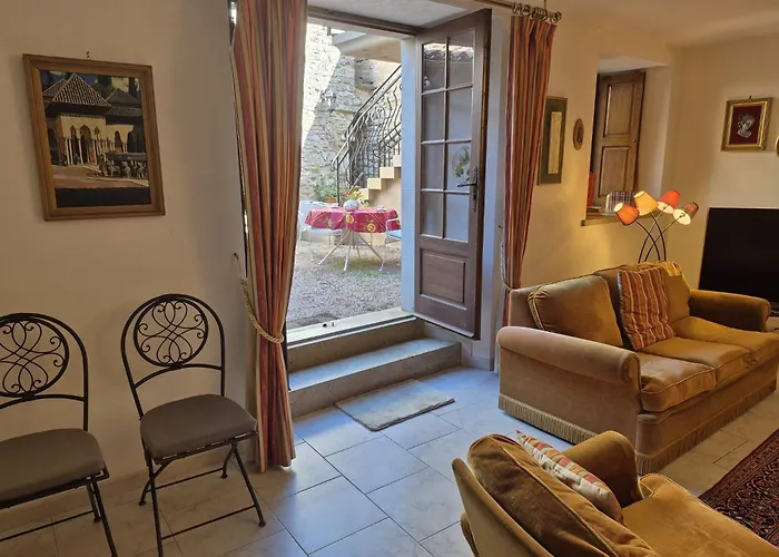 Maison Gaugiran Puycelci